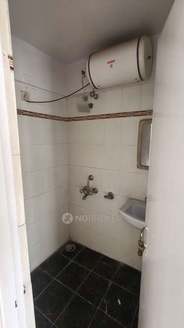 3 BHK Flat In Orchid Tower For Sale  In  Kandivali East