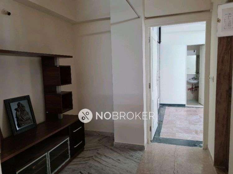 1 BHK Flat In Hiranandani Flora Chs For Sale  In Thane West