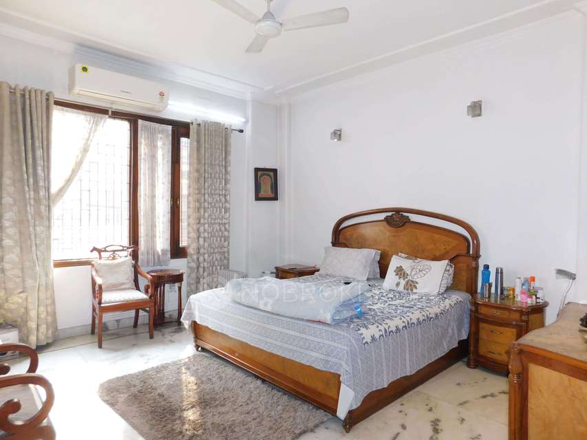 3 BHK Flat For Sale  In Greater Kailash