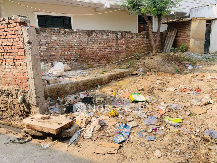 Godown/Warehouse in Aya Nagar, Delhi for Rent 