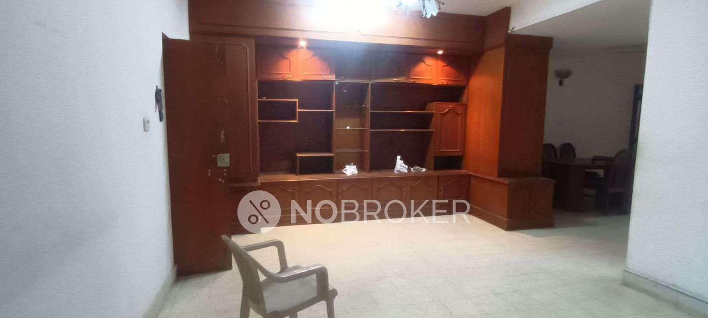 3 BHK Flat In Campbell Court For Sale  In Cox Town