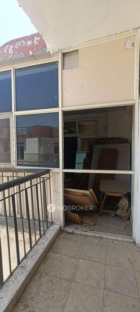 3 BHK Flat In Pent House Amarpali Zodiac For Sale  In Sector 120