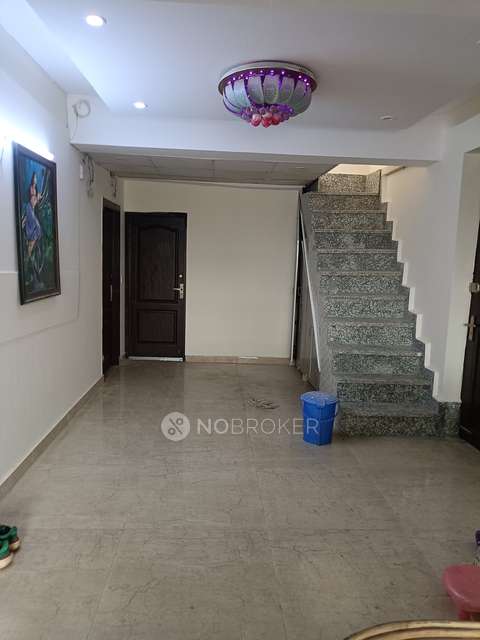 3 BHK Flat In Pent House Amarpali Zodiac For Sale  In Sector 120