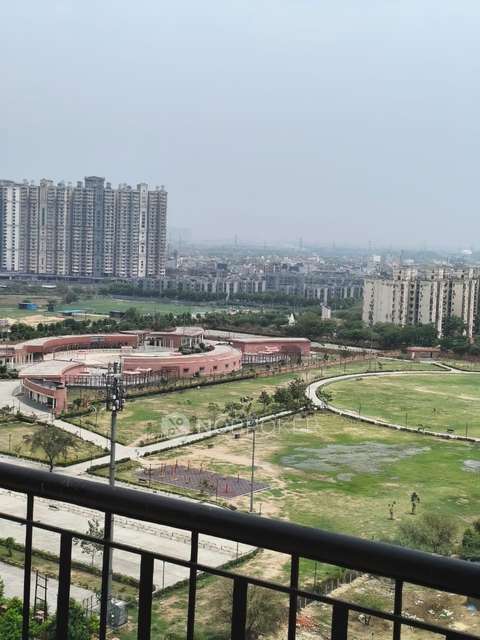 3 BHK Flat In Pent House Amarpali Zodiac For Sale  In Sector 120