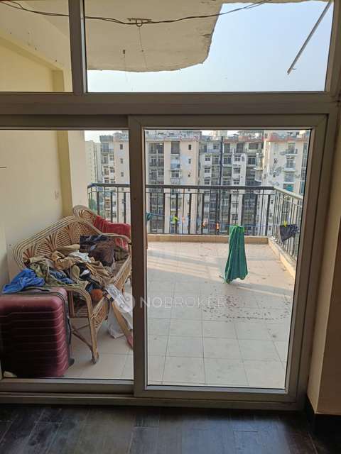 3 BHK Flat In Pent House Amarpali Zodiac For Sale  In Sector 120