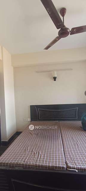 3 BHK Flat In Pent House Amarpali Zodiac For Sale  In Sector 120