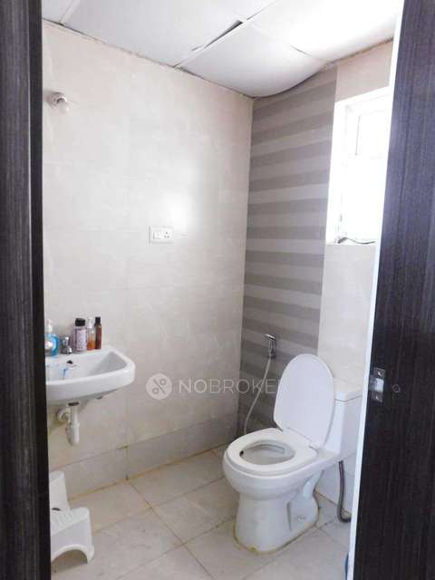 2 BHK Flat In Greenmark Galaxy Apartments, Kondapur For Sale  In Kondapur