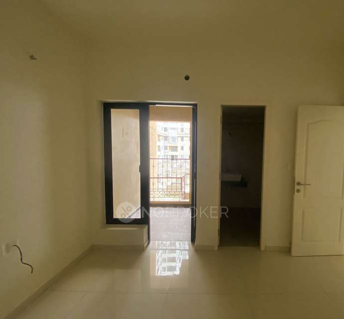2 BHK Flat In Casagrand First City For Sale  In Sholinganallur