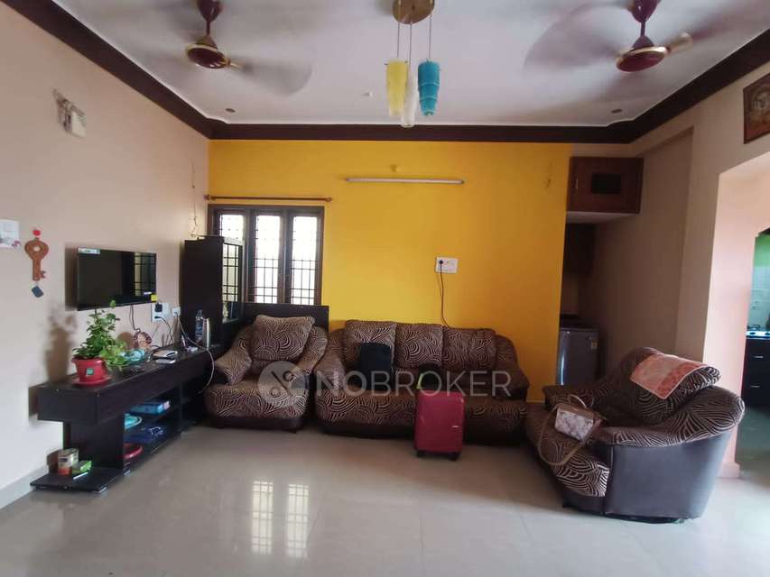 2 BHK Flat In Veera For Sale  In Medavakkam