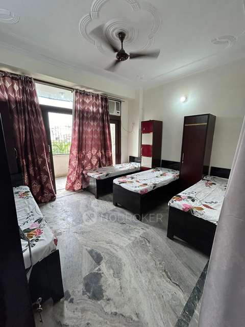 PG for Girls in Okhla