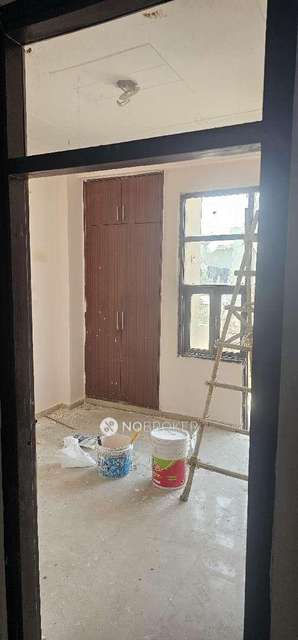 2 BHK Flat In Standalone Building  For Sale  In Lal Kuan