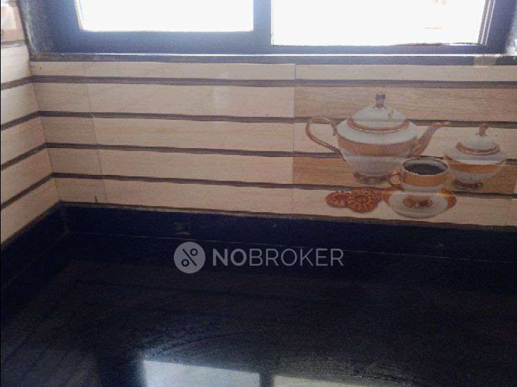 Shared Room for Female In 2 BHK  In Royal Cataleya In Kiwale, Pune