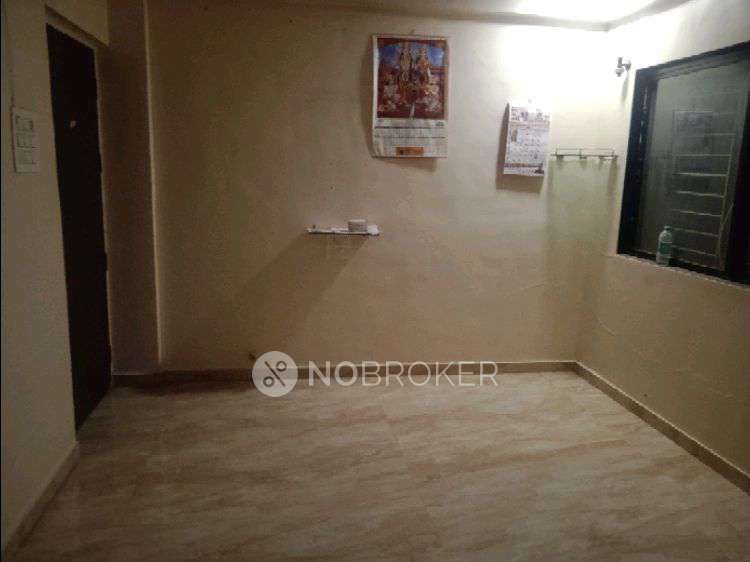 Shared Room for Female In 2 BHK  In Royal Cataleya In Kiwale, Pune