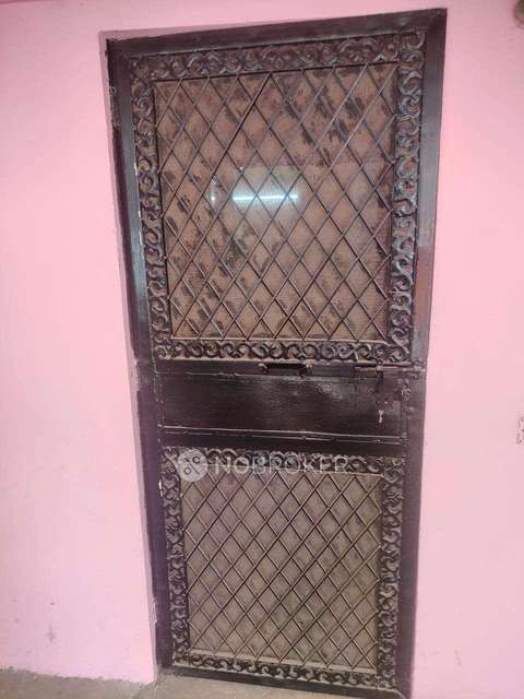 1 BHK Flat In Bhail Complex For Sale  In Neb Sarai,