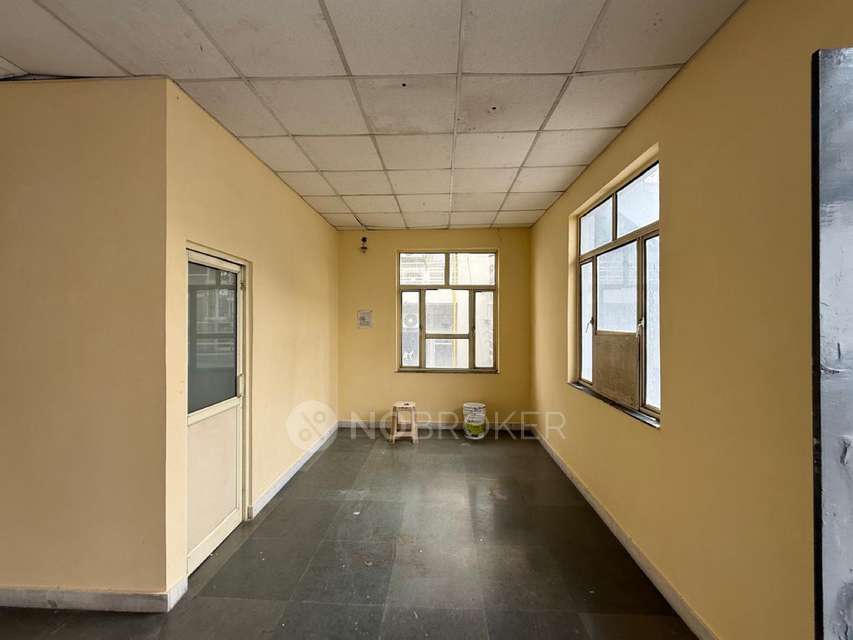 Office Space in Sector 67, Noida for Rent 