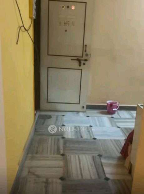 1 BHK Flat In Thakurdwar Complex For Sale  In Thakurdwar Complex