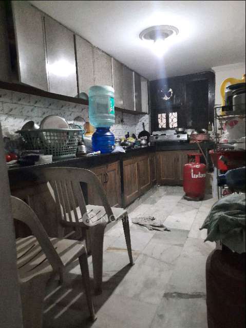 3 BHK Flat In Sb For Sale  In  Patel Nagar