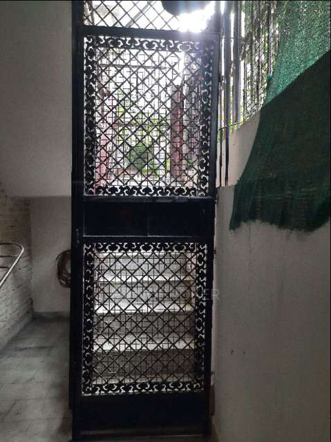 3 BHK Flat In Sb For Sale  In  Patel Nagar