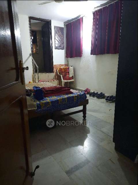 3 BHK Flat In Sb For Sale  In  Patel Nagar