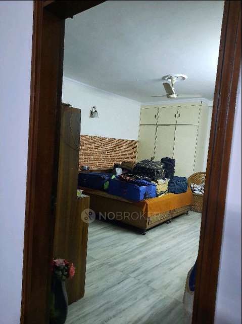 3 BHK Flat In Sb For Sale  In  Patel Nagar