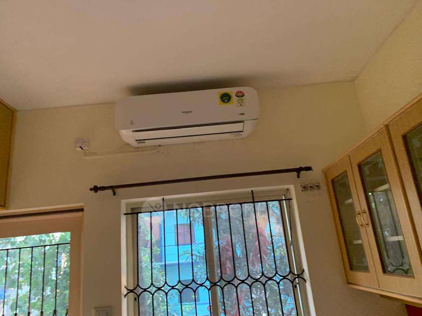 3 BHK Flat In Prakruthi Apartments, Ganesha Block For Sale  In Athmananda Colony Main Road