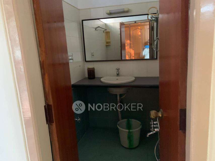 3 BHK Flat In Prakruthi Apartments, Ganesha Block For Sale  In Athmananda Colony Main Road