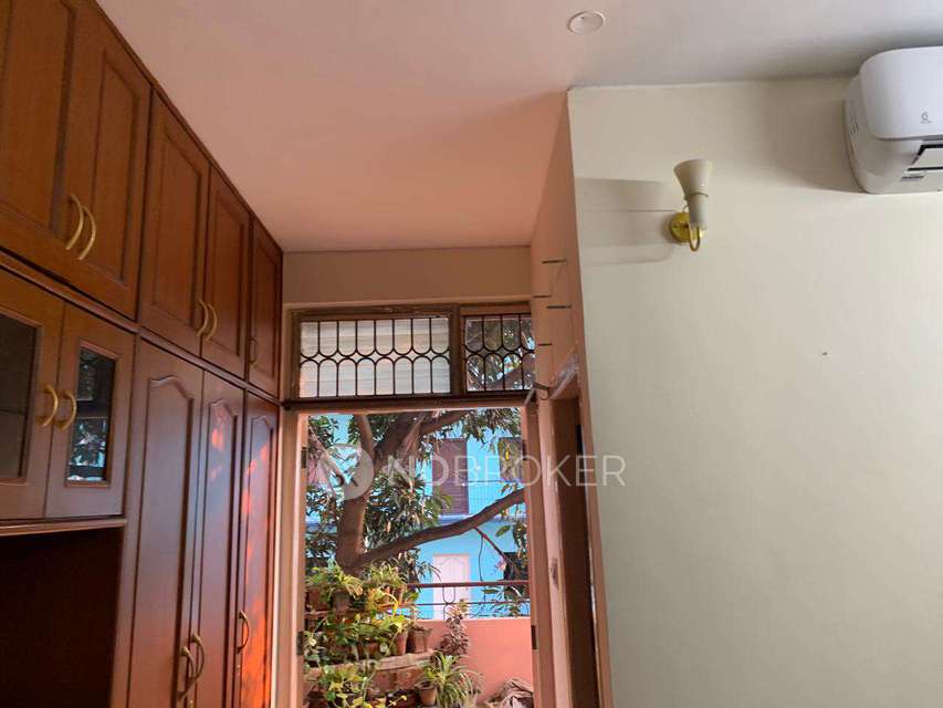 3 BHK Flat In Prakruthi Apartments, Ganesha Block For Sale  In Athmananda Colony Main Road