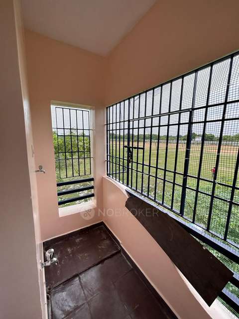 2 BHK Flat In Irumbuliyur, Tambaram For Sale  In Irumbuliyur Bus Stop