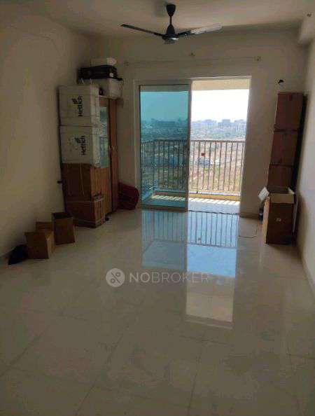 Shared Room for Male In 3 BHK  In Godrej Hillside 1 In Mahalunge