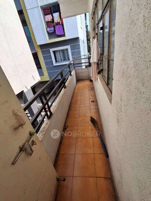 Single Room for Male In 2 BHK  In Warje