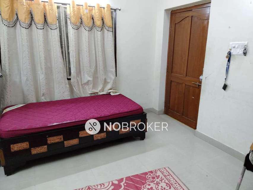 3 BHK Flat In Nakshatra Tulasi Apartments For Sale  In Pragathi Nagar