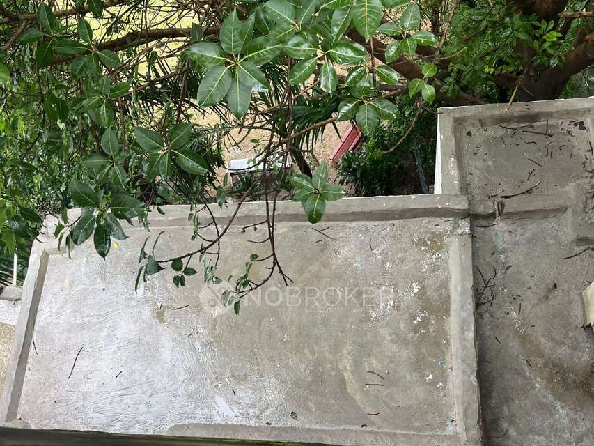 2 BHK Flat In Hillview  For Sale  In New Delhi 