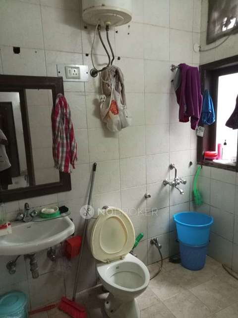 2 BHK Flat In Hillview  For Sale  In New Delhi 