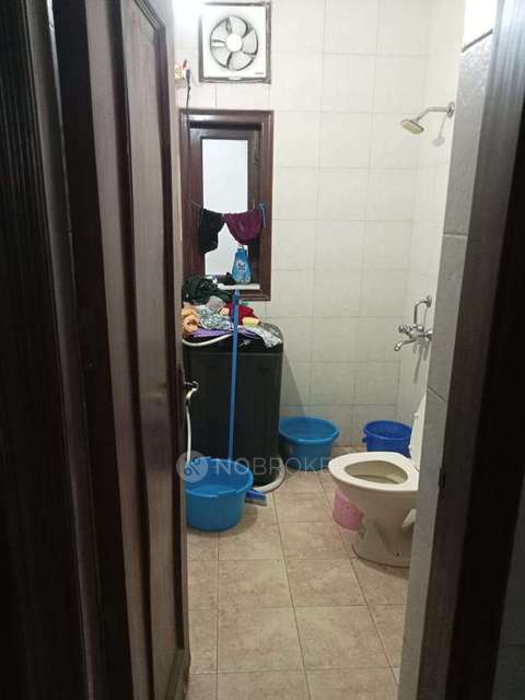 2 BHK Flat In Hillview  For Sale  In New Delhi 