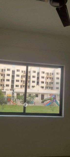 1 BHK Flat In Peninsula Address One Phase 2 For Sale  In Gahunje Road