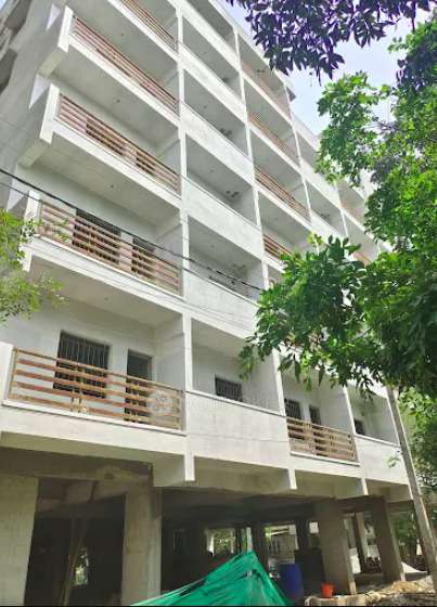 2 BHK Flat In Yashaswini Slv Royal Tranquil For Sale  In J.p Nagar