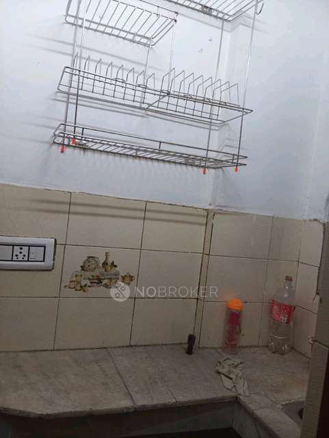 1 BHK House for Rent  In H273, Koil Camp, Phase 2, Sunlight Colony, New Delhi, Delhi 110014, India