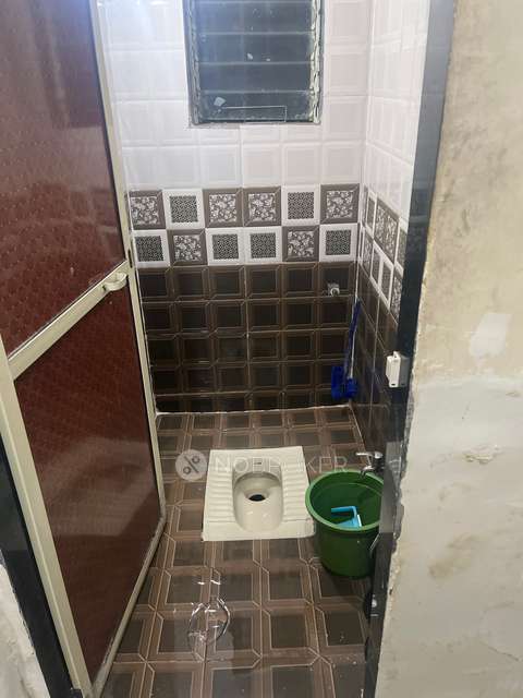 PG for Boys in Balkum, Majiwada