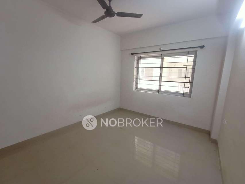 2 BHK Flat In Mana Candela Apartment  For Sale  In Kodathi