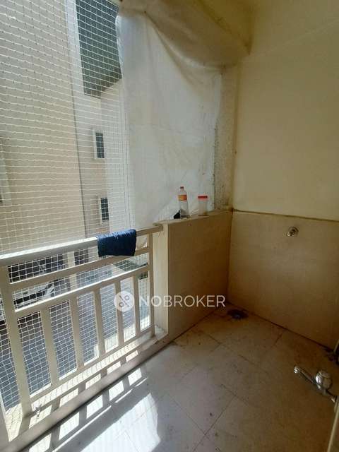 2 BHK Flat In Mana Candela Apartment  For Sale  In Kodathi