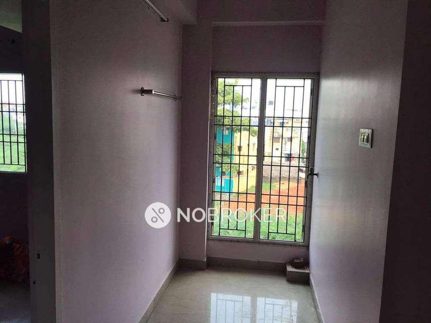 3 BHK Flat In Amirtha Enclave For Sale  In Sikkarayapuram