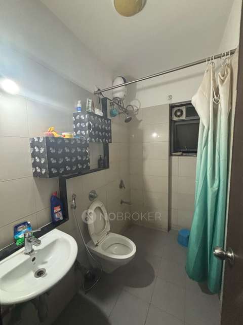 3 BHK Flat In Amanora Future Towers for Rent  In Hadapsar, Pune