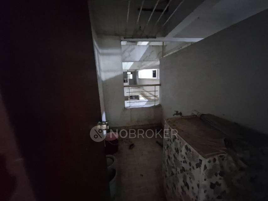 2 BHK Flat In Icon Linera for Rent  In Icon Linera Society