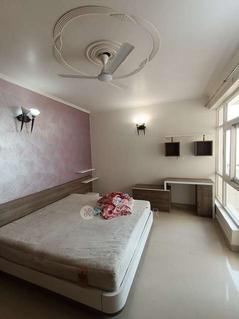 2 BHK Flat In Divine Meadows For Sale  In Sector 108, Noida