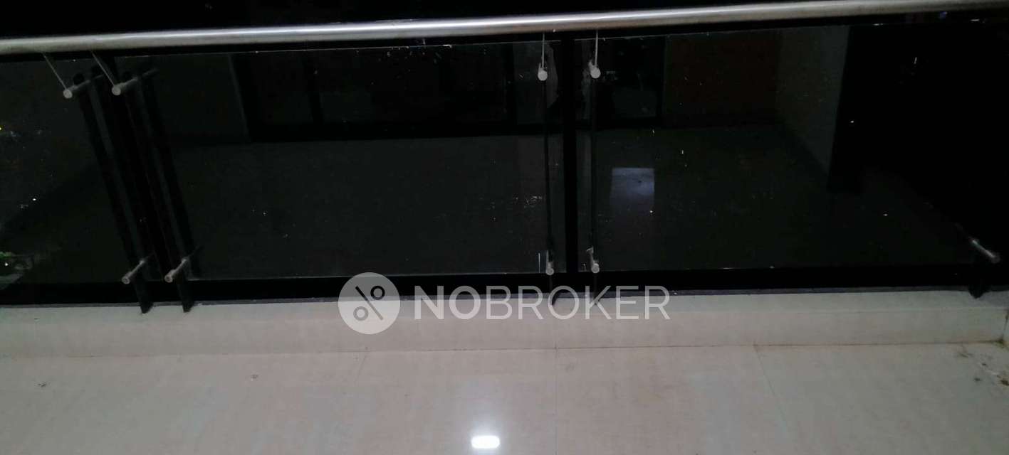 2 BHK Flat In Clover Acropolis Housing Society for Rent  In Viman Nagar