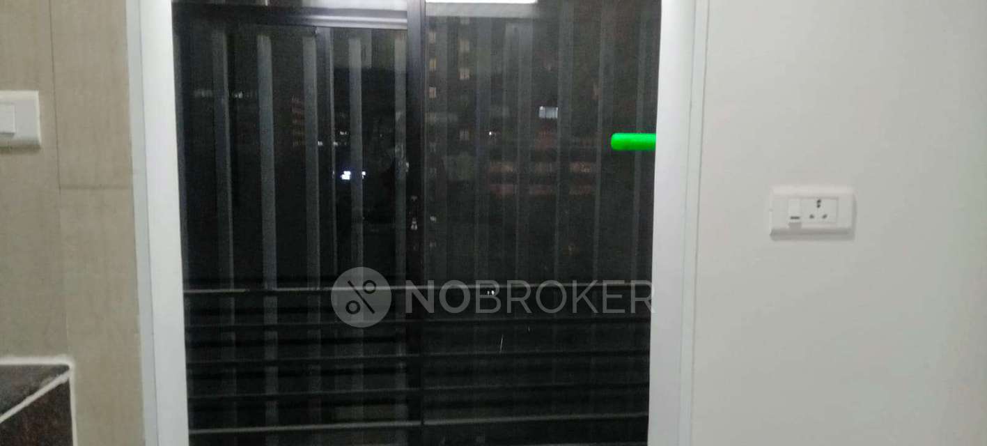 2 BHK Flat In Clover Acropolis Housing Society for Rent  In Viman Nagar