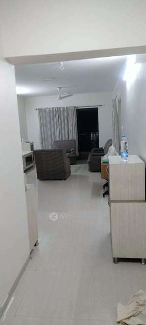 2 BHK Flat In Clover Acropolis Housing Society for Rent  In Viman Nagar