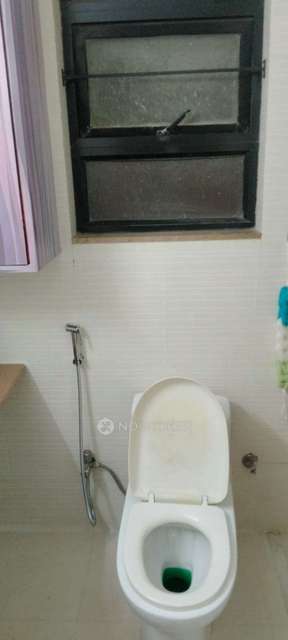 2 BHK Flat In Clover Acropolis Housing Society for Rent  In Viman Nagar