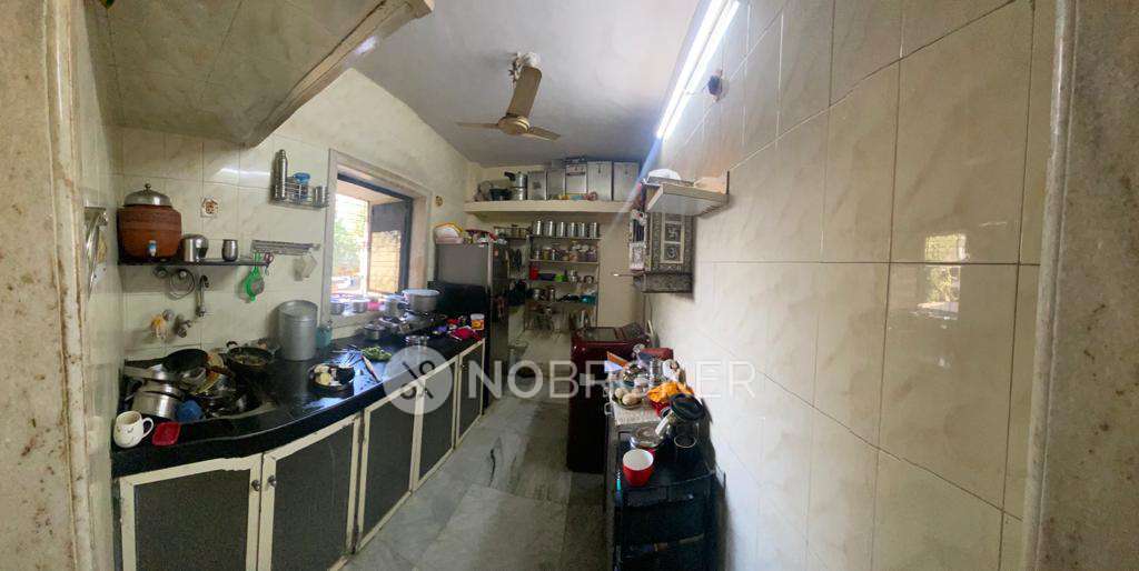 2 BHK Flat In Datta Mandir Chs For Sale  In Malad East