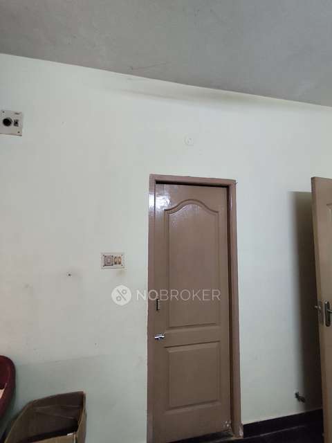 2 BHK Flat In Sri Varshini Flats For Sale  In Medavakkam